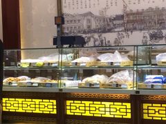 面包甜点陈列柜-老鼎丰(靖宇街总店)