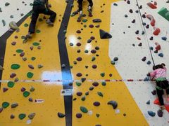 -问山MountQuest攀岩馆