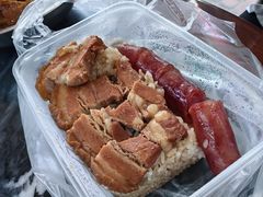 -梁阿婆廿年老牌扣肉糯米饭