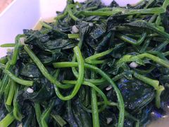 -维吾尔餐厅(宜山路店)