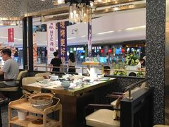 -洪氏嗨捞·猪肚鸡火锅(阳光天地店)