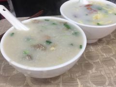 及第粥及艇仔粥-银记肠粉店(新港西路店)
