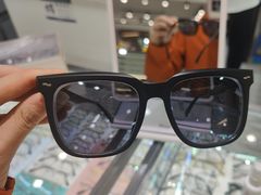-三叶眼镜城(八佰伴店)