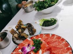 -德天肥牛海鲜火锅(城西银泰店)
