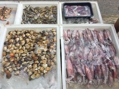 -拉威海鲜市场