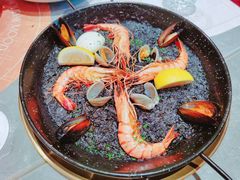 西班牙墨鱼汁鱿鱼烩饭-HUATA 'Holiday Plan 花榻
