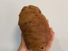 核桃红豆盐面包-都恩客(高岛屋百货店)