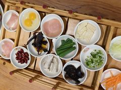 -双桥园·云南过桥米线(古城南门店)