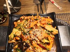 -鑫釜山海鲜烧烤(鑫丰国际店)