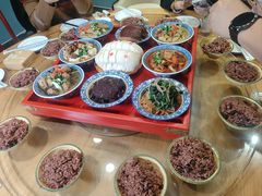-蓝田九大碗民俗食府(蓝田店)