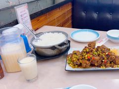 -小锅饭豆腐馆(重工北街普罗旺斯店)
