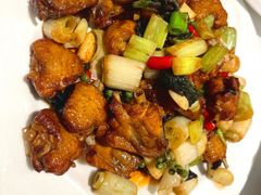紫苏鸡翅中-洋洋中餐馆·SINCE 1997(信投店)