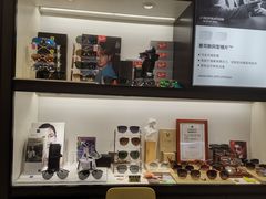 -沫芮眼镜·蔡司·依视路·尼康明月(环创店)
