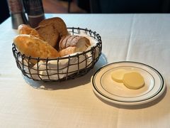 -Wolfgang’s Steakhouse 沃夫冈牛排馆(上海白玉兰广场店)