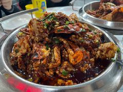 -凤凰路何眼镜香辣蟹(花果园店)