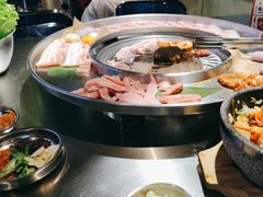 -哈哈碳都·牛肋条无限自助烤肉(宝龙店)