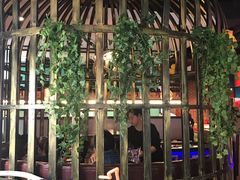 -三人行骨头王火锅(长寿店)