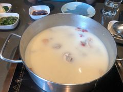 -捞王锅物料理(上海世茂广场店)