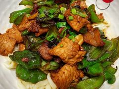 辣椒炒肉拌面-阳阳中国饭(北京荟聚店)