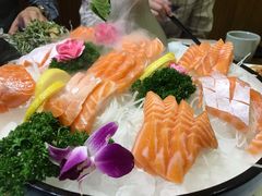 -青瓦餐厅·生鱼片·韩园烤肉(西塔店)