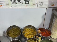 -中山牛肉肥肠粉面馆(军工社区店)