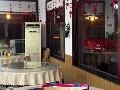 -天天向上素食餐厅(五台山店)