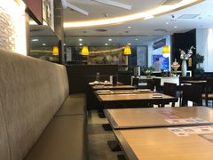 -必胜客(WOW中心城店)