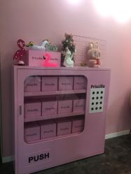 点击看大图 -Priscilla皮肤管理中心