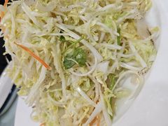 白菜丝拌蜇皮-日月昇渔家菜·海肠捞饭·大连海鲜(星海公园店)