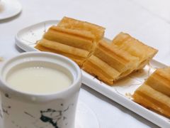 大油条拼豆浆-天瑞轩·粤菜餐厅