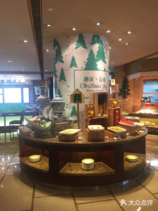 厦门悦华酒店·绿庭主题自助餐厅自助取餐区图片