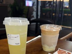 -本来不该有·鲜果咖啡(大梅沙店)