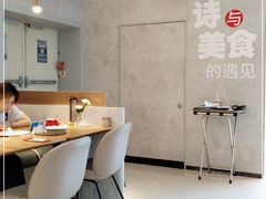 -必胜客(大润发店)