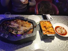 -巴特餐饮6加1音乐餐吧·新疆菜