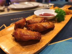蜂蜜鸡翅-又见马甲M8融合西餐厅(厦门体育中心店)
