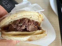 -闫家驴肉老店(华电一校店)