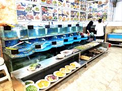 -鑫渔港海鲜本地菜·山海关浑锅(东戴河店)