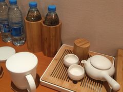書桌台-全季酒店(上海火车站天目西路店)