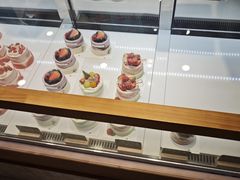 -山与蓝·轻糖鲜果蛋糕(勒泰店)