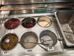 -成都你六姐·牛肉冒菜(信泰中心商场店)