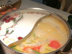 -椰子湾·海南火锅·糟粕醋·椰子鸡(正大广场店)