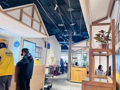 -渝信川菜 · 川味家常菜(财富购物中心店)