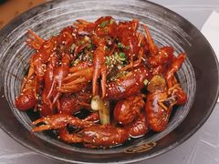 -肥肥虾庄·金牌油焖大虾(东湖欢乐谷店)