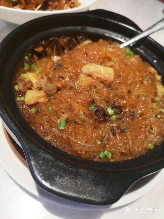 星厨坊(大悦城店)黑松露粉丝煲图片