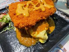 魔鬼咖喱吉列猪扒蛋包饭-阿飛冰室(下沙店)