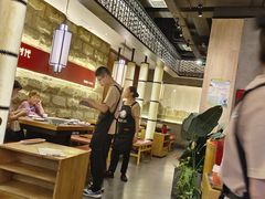 -杨肥肠火锅大排档(火车站花园店)
