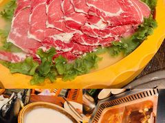 -老牌坊云南鱼豆花火锅(嵩山店)
