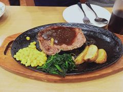 -萨莉亚意式餐厅(特力时尚汇店)