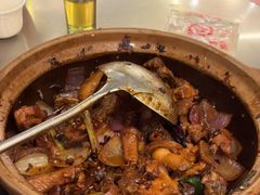 -胡须佬鸡煲四季火锅店(石厦西村直营店)