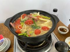 -钰洁腊排骨火锅